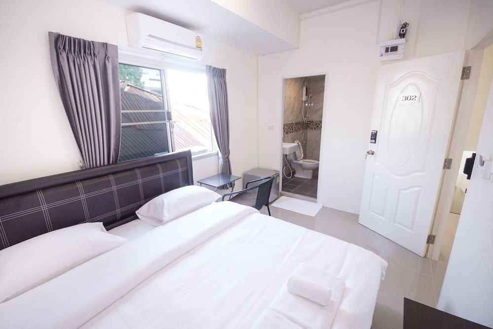 Nina Guesthouse Standard Double Room