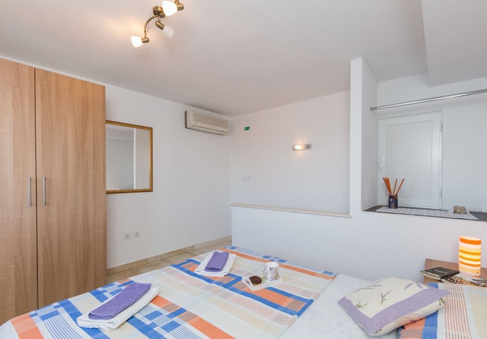 Apartments Lovro Apartment (Duplex One Bedroom Apartment) 3