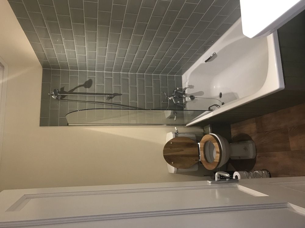 The Dorset Double Room (Large) 2