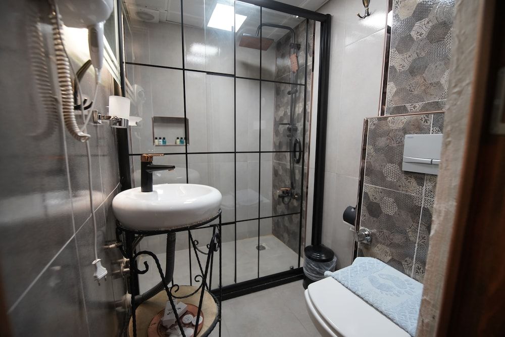 Babil Antique Hotel Comfort Triple Room 9