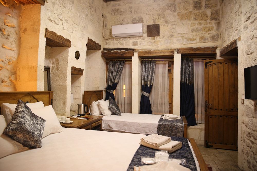 Babil Antique Hotel Comfort Triple Room 2