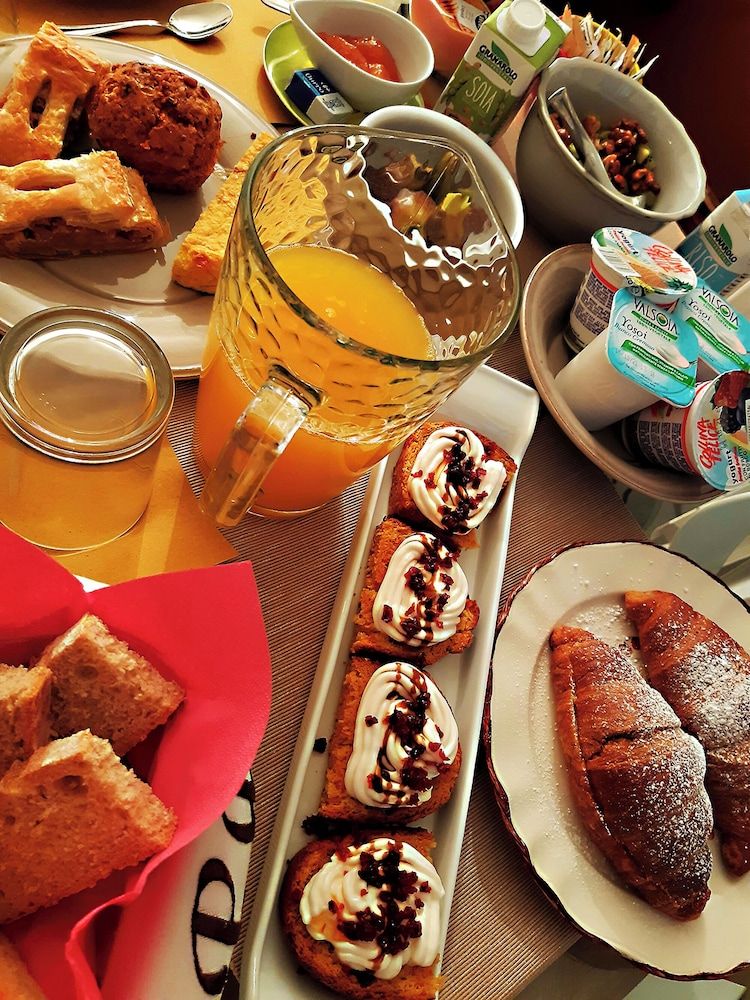 undefined Room Inn 10