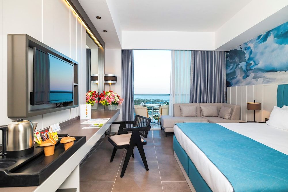 Crystal Centro Resort - All Inclusive Standard Room, Sea View 5