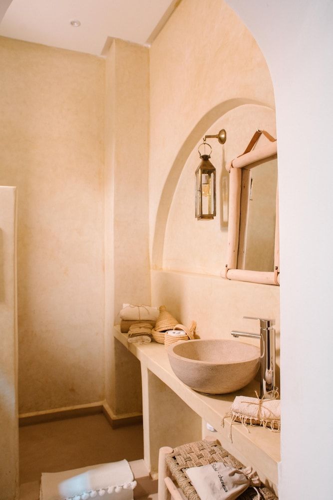 Riad Le Pèlerin Deluxe Double Room 4