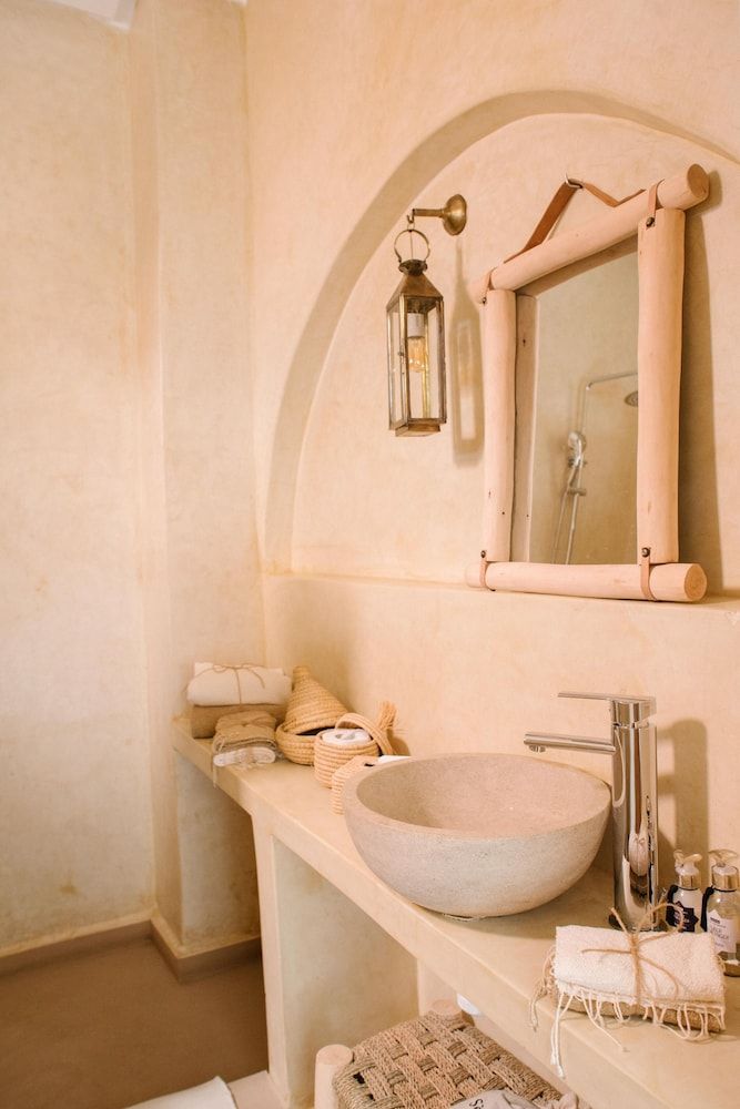 Riad Le Pèlerin Deluxe Double Room 6