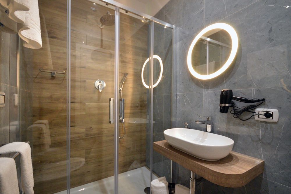 Napoliseason Rooms and Breakfast Deluxe Double Room, Ensuite, Courtyard View 48