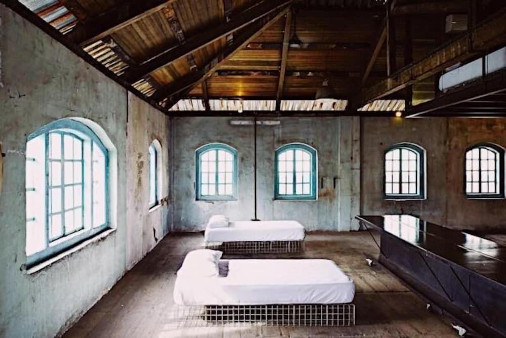 Classic Quadruple Room