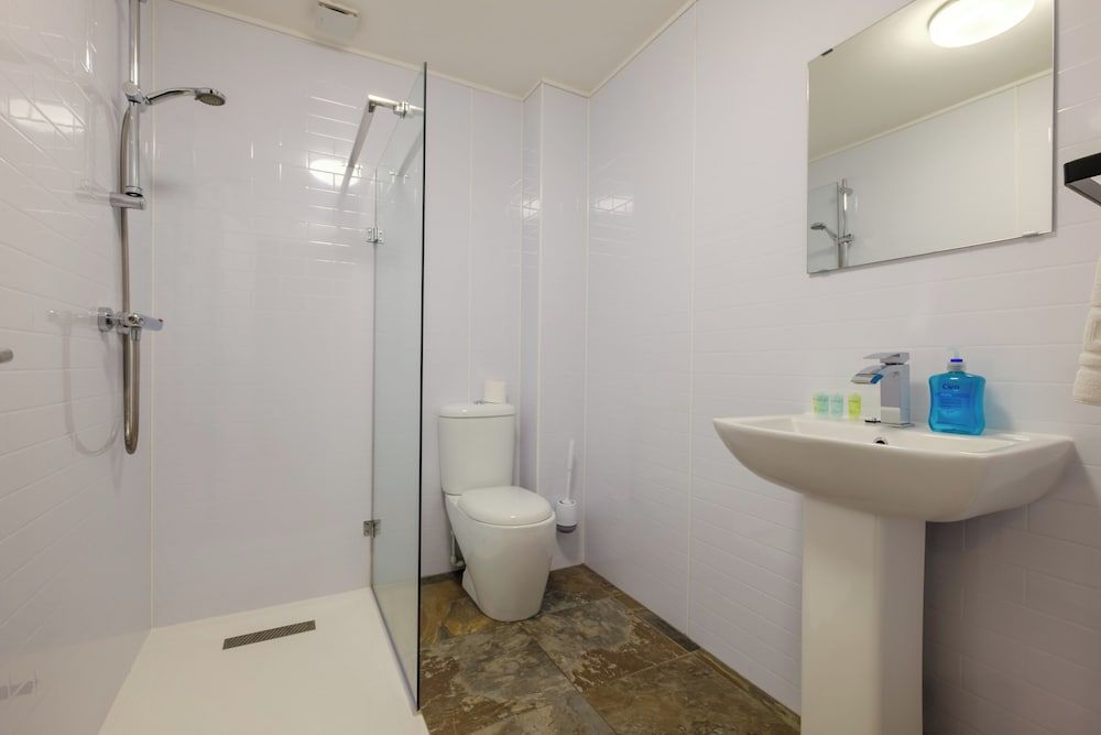 Station Lodge Superior Double Room 4