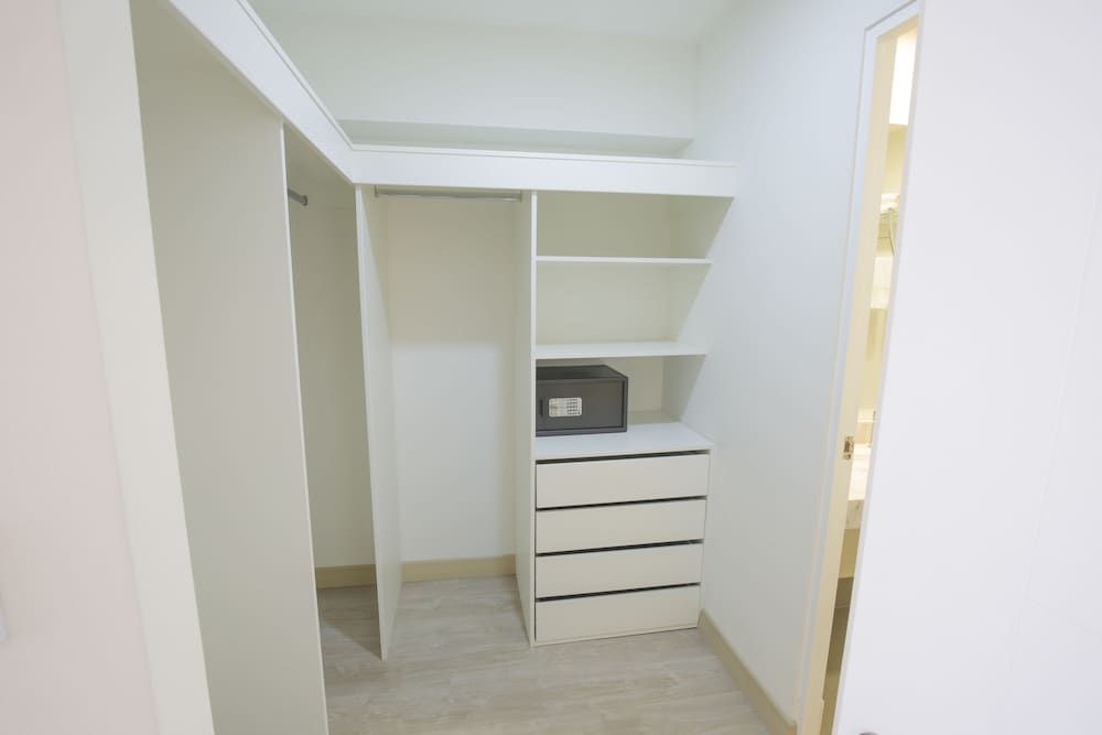 undefined Trendy Host MID - Miraflores 3