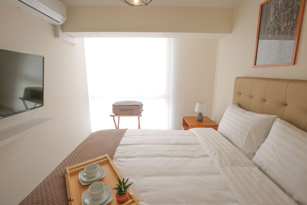 undefined Trendy Host MID - Miraflores 9