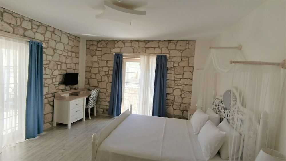 Mavi Konak Alacati Deluxe Double Room 2