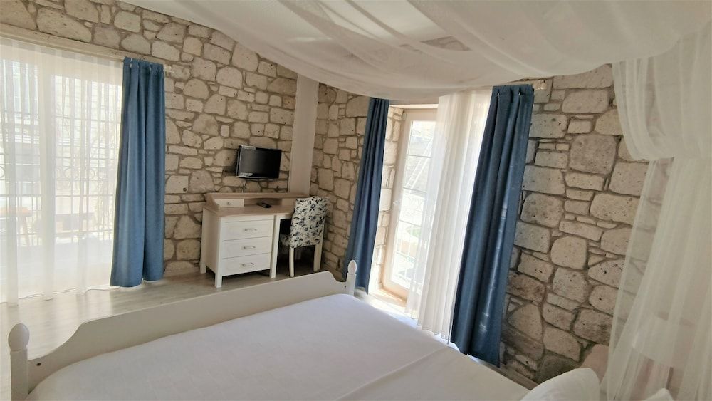 Mavi Konak Alacati Deluxe Double Room 10