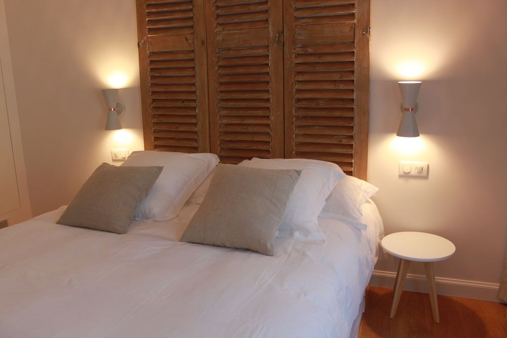 La Maison Odeia Double Room, Balcony (Jardin Public) 2