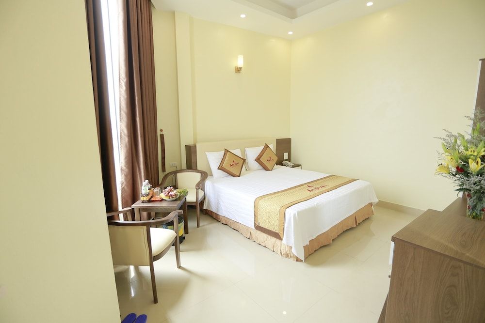 Anova 2 Hotel Deluxe Double Room 5