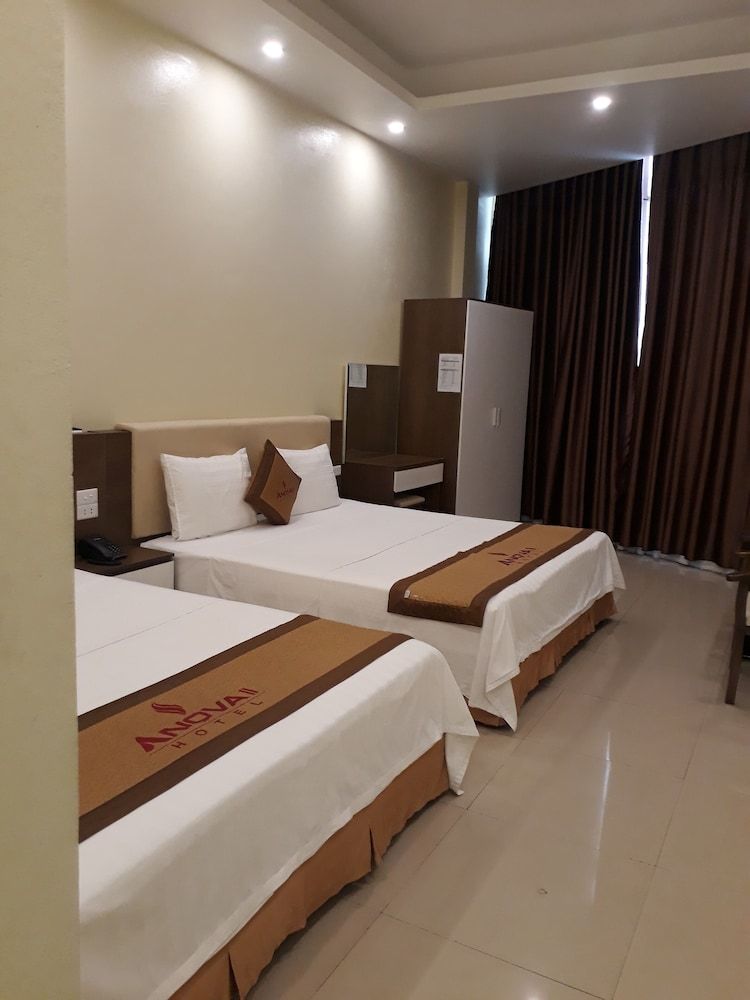 undefined Anova 2 Hotel