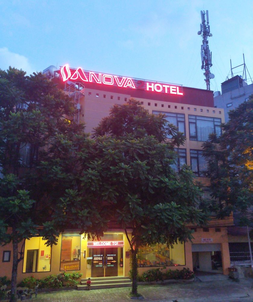 undefined Anova 2 Hotel 6