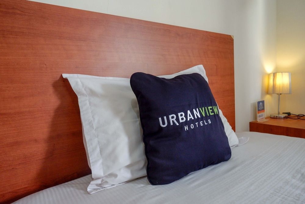 Urbanview Hotel Syariah Casa Azmya Yogyakarta Twin Room