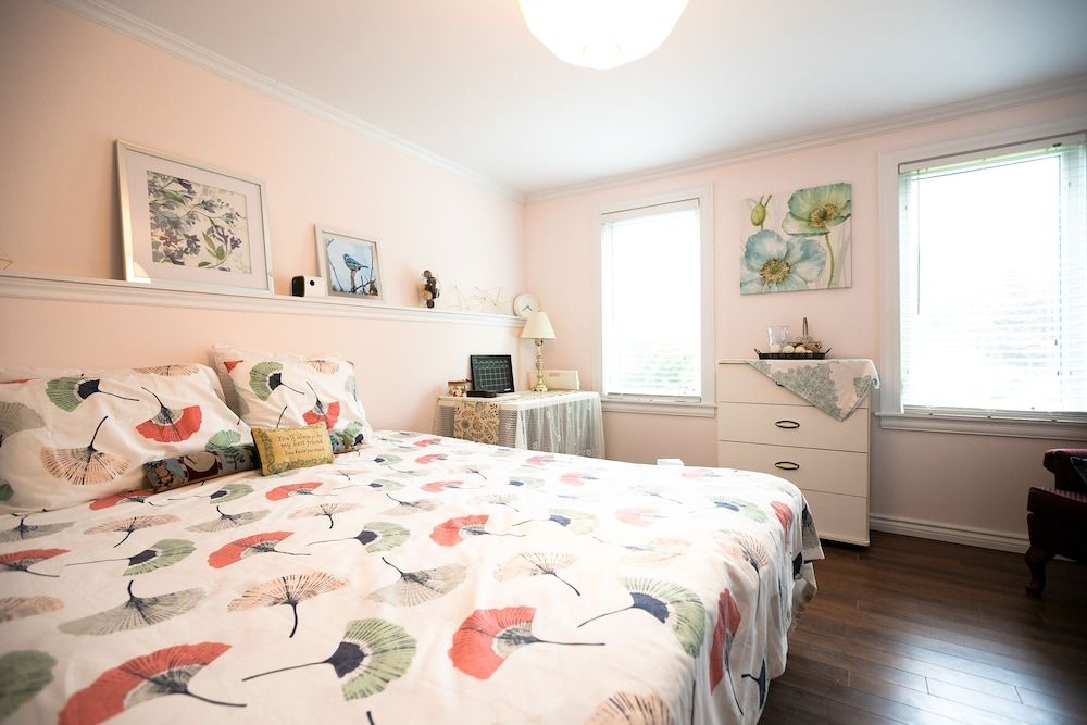 Lily's Garden Elite Double Room, 1 Queen Bed, Courtyard View (1: Rose) 2