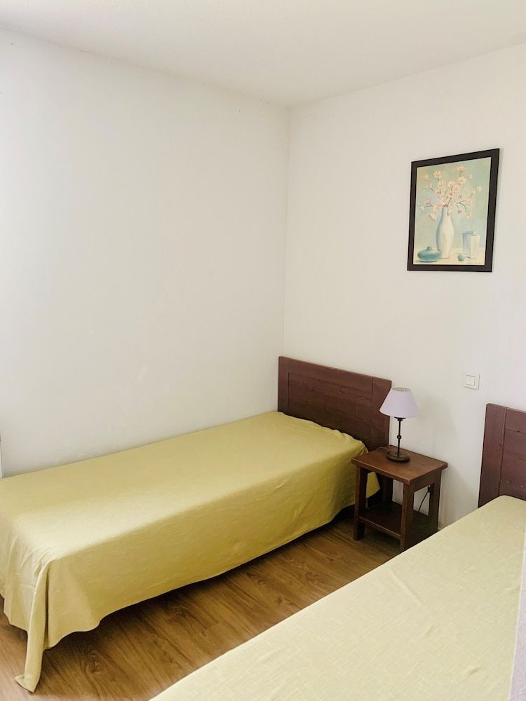 Basic House, 3 Bedrooms
