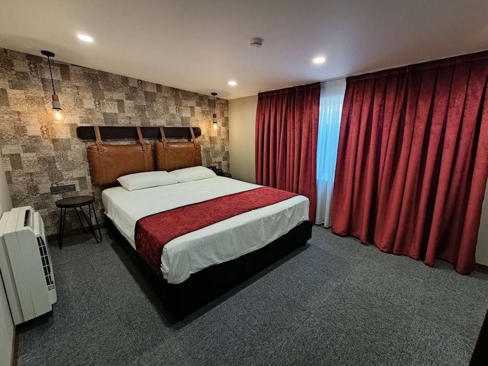 TownHouse Tbilisi Boutique Hotel Design Double or Twin Room, City View