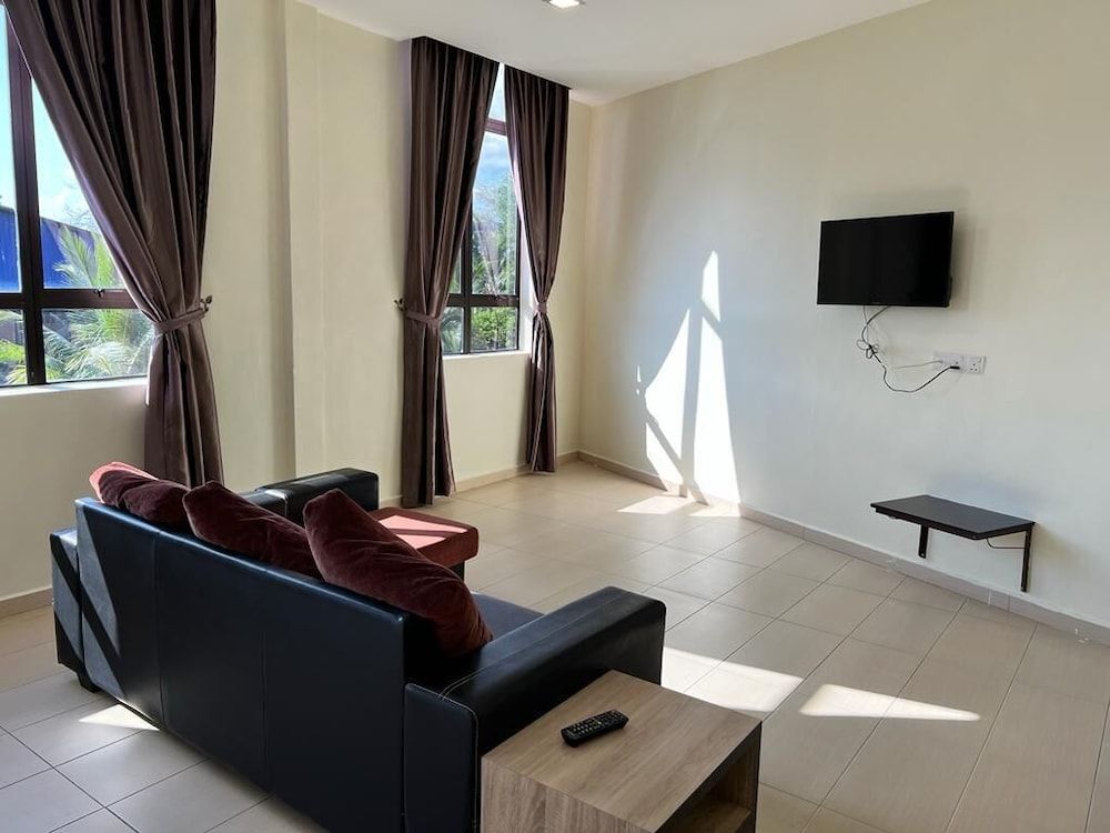 SIN LIEN HOTEL Family Quadruple Room 3