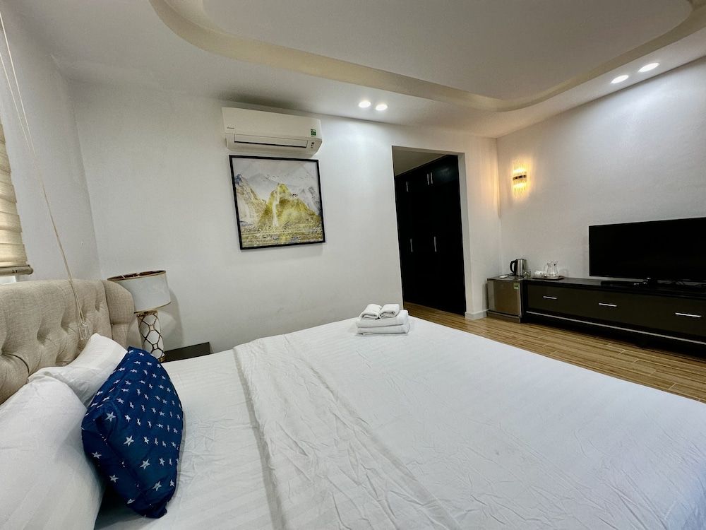 Stork Phu Quoc Homestay - Hostel 5BR Duplex villa by the beach 20