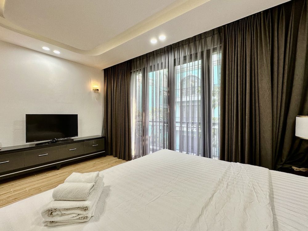 Stork Phu Quoc Homestay - Hostel 5BR Duplex villa by the beach 15