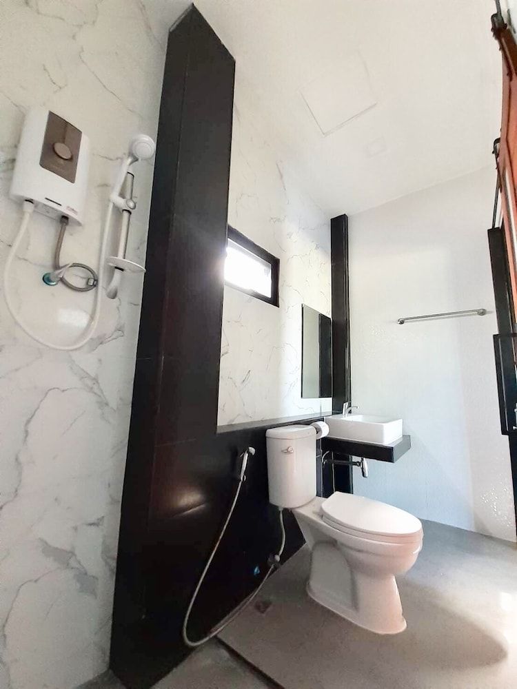 Baan Kampu Resort Standard Room 5