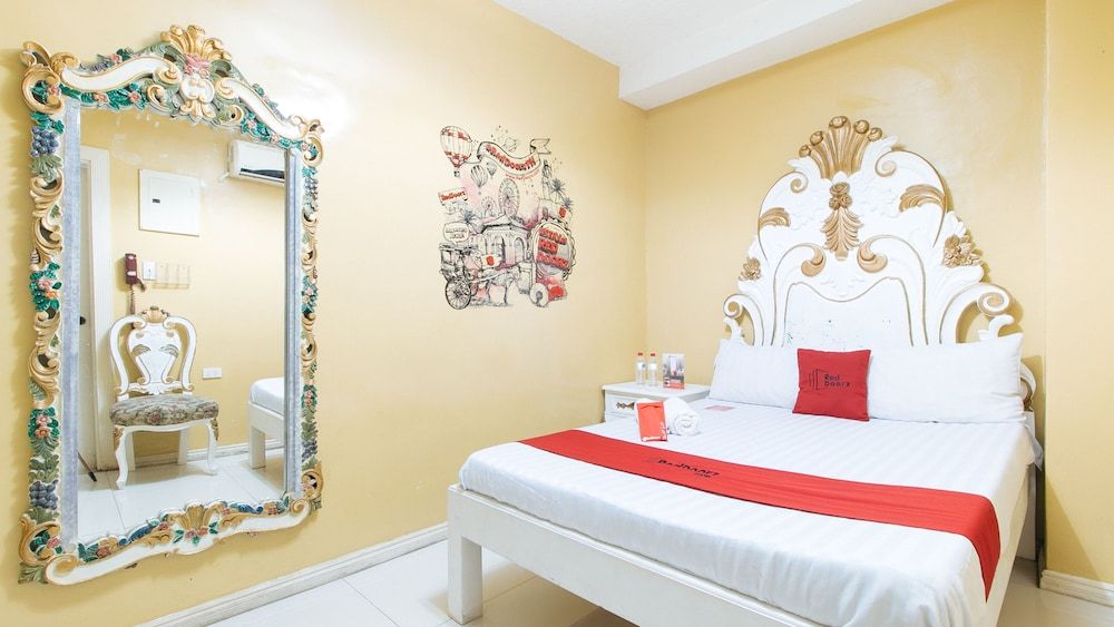 undefined RedDoorz @ Manila Venetian Hotel 10