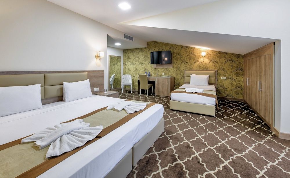 undefined Link Hotel Tbilisi 2