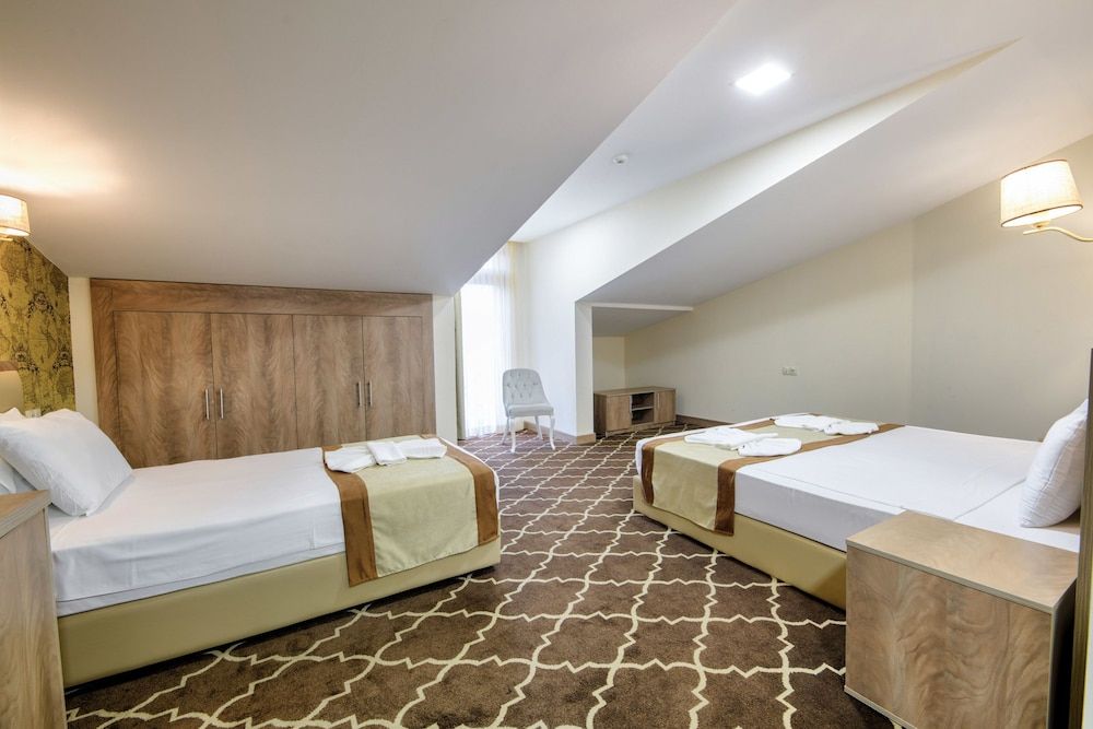 undefined Link Hotel Tbilisi 9