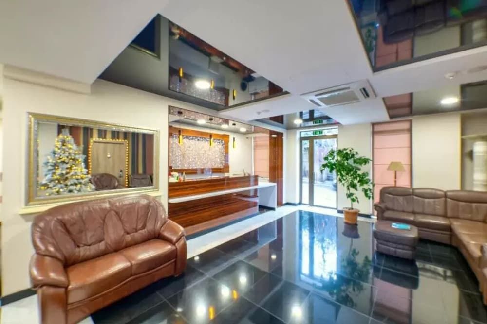 undefined Link Hotel Tbilisi 5