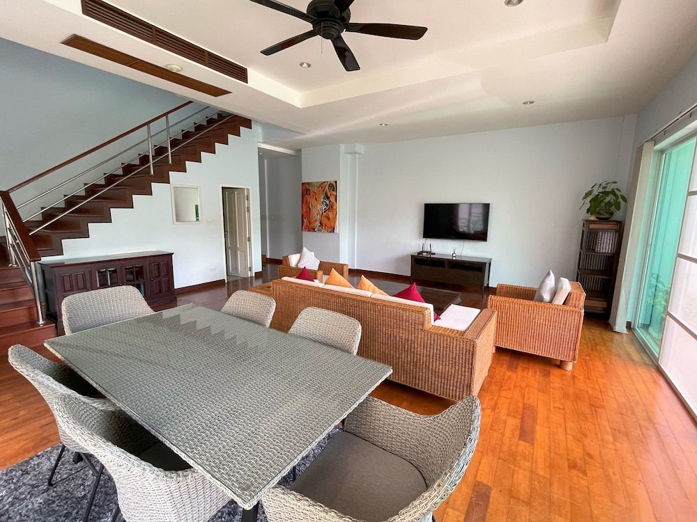 Kata Top View by Lofty 4 Bedrooms Villa 7