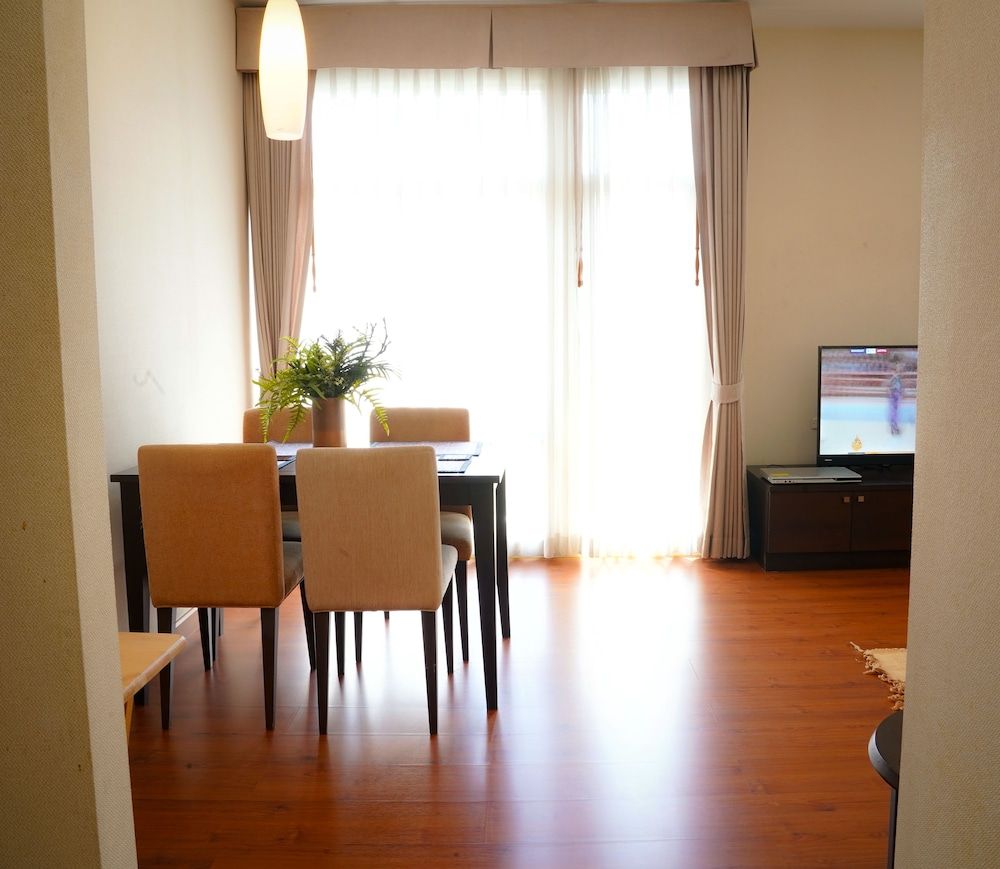 Siam Bright Suite Deluxe Apartment 4