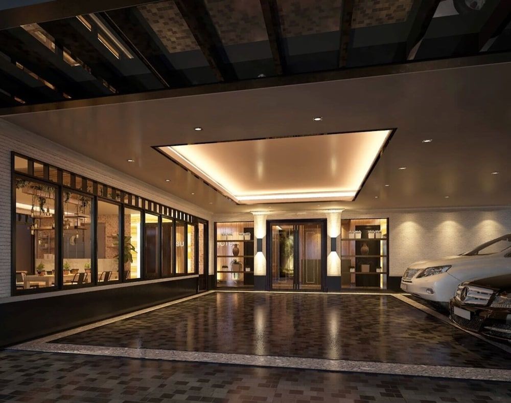 undefined Siam Bright Suite 3