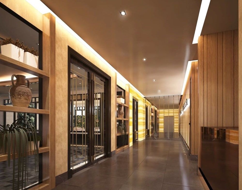 undefined Siam Bright Suite 10