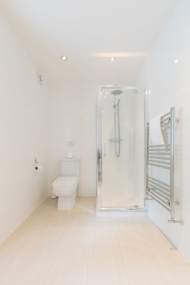 Altskeith Country House on Loch Ard Super King with Lake View Ensuite Rm 6 3