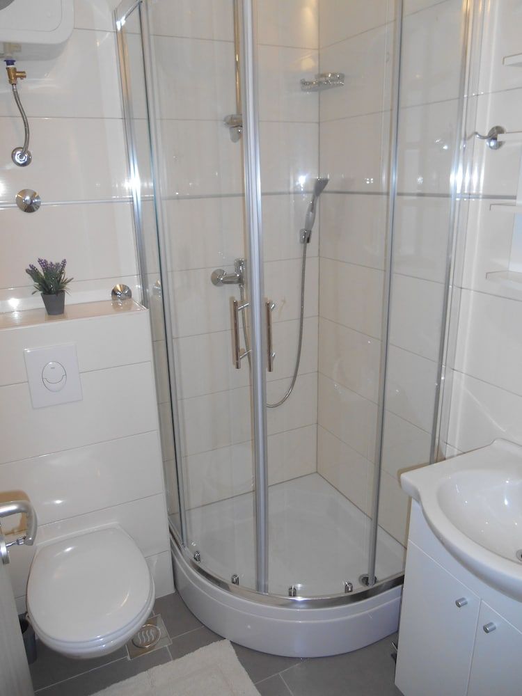 Apartmani Teo Studio (nr. 2) with parking 4