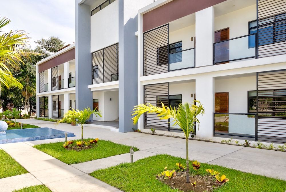 undefined Mayan Water Hotel 2