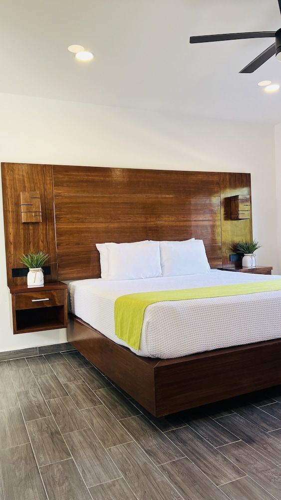 Mayan Water Hotel Standard Room 7