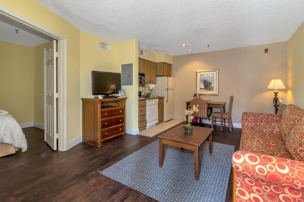 undefined Parkway Studio by Orlando Short Term