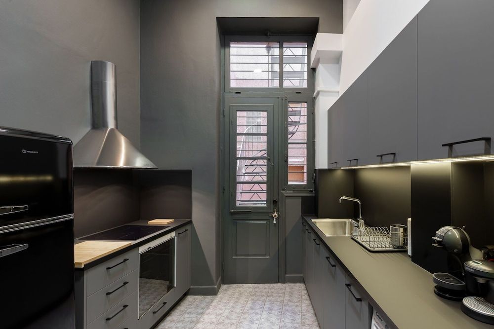 undefined Art Pantheon - Suites & Apartments 7