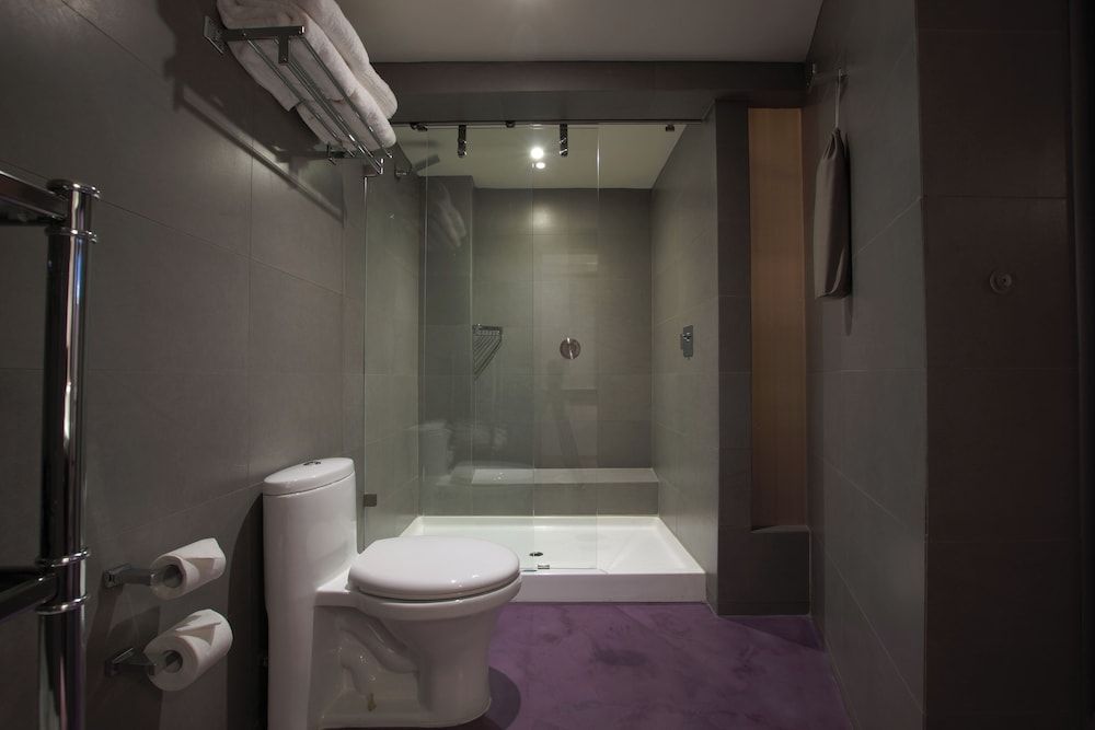 1850 Hotel Boutique Deluxe Room Aranza 7