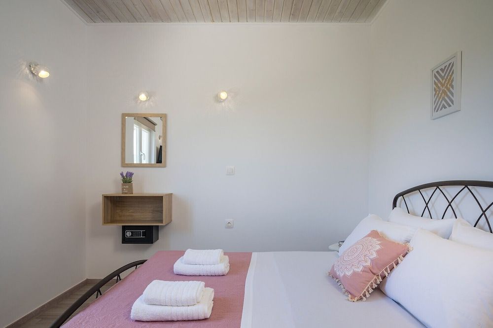 B&M Villa Sirili Villa, Private Pool 13