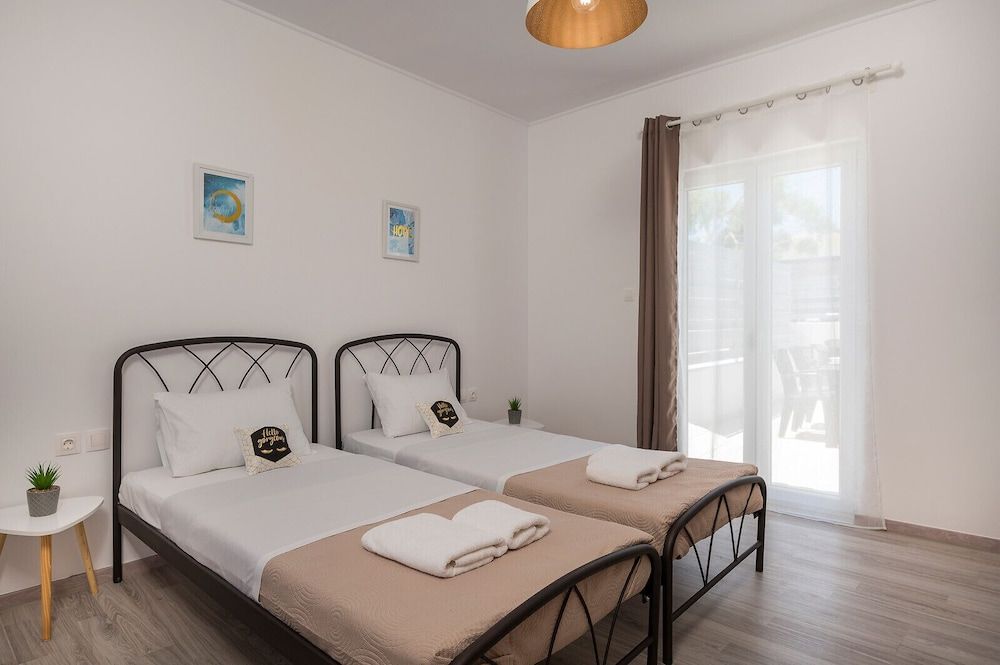 B&M Villa Sirili Villa, Private Pool 2