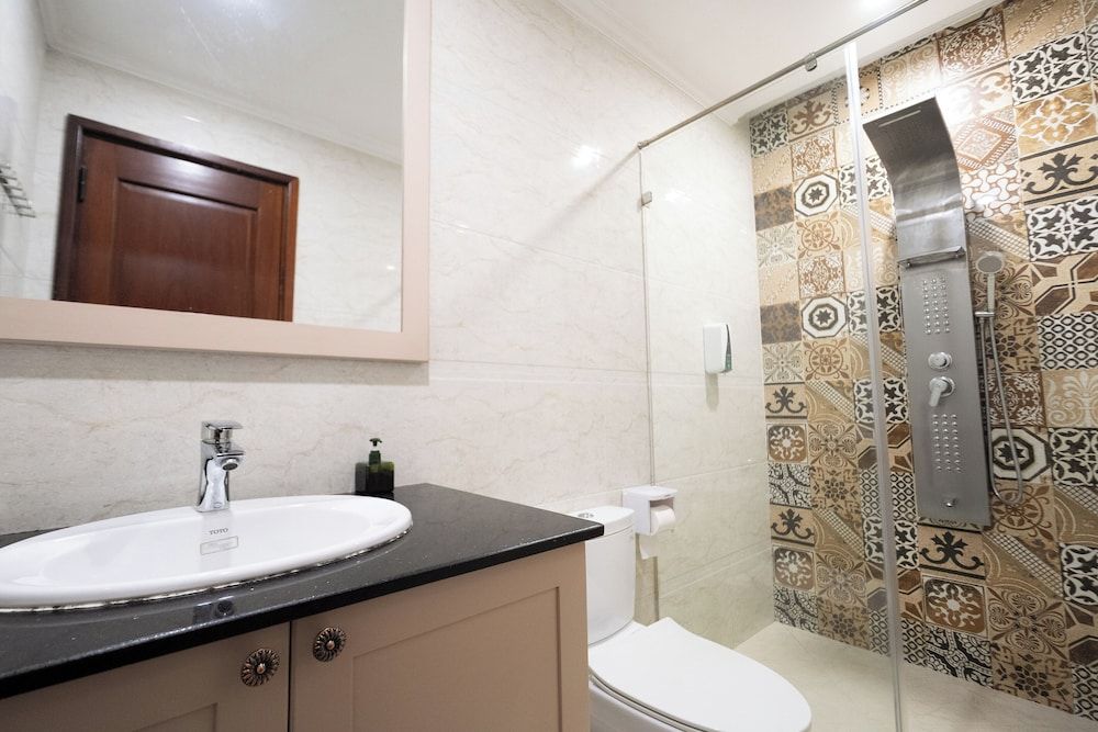 N Queen Apartment Hotel Deluxe Studio 4