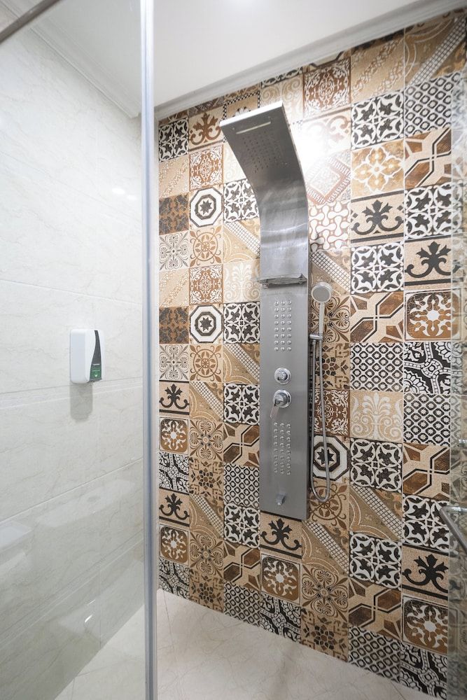 N Queen Apartment Hotel Deluxe Studio 5