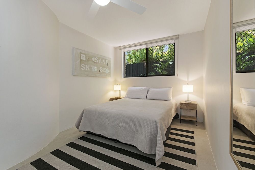 Apartment, 3 Bedrooms, Pool View (Apartment 02)