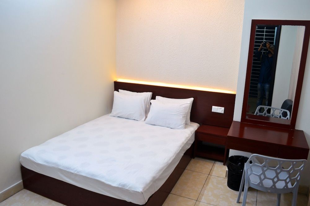 Standard Double Room, 1 Double Bed, Balcony, Hill View