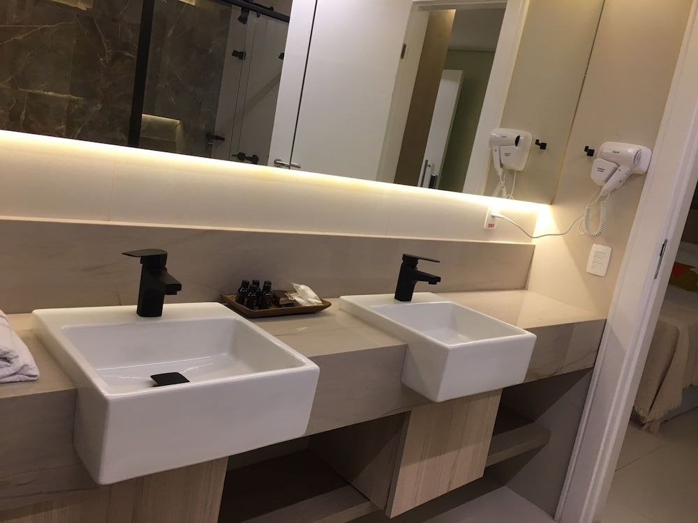 Paraíso beach hotel Deluxe Twin Room 3